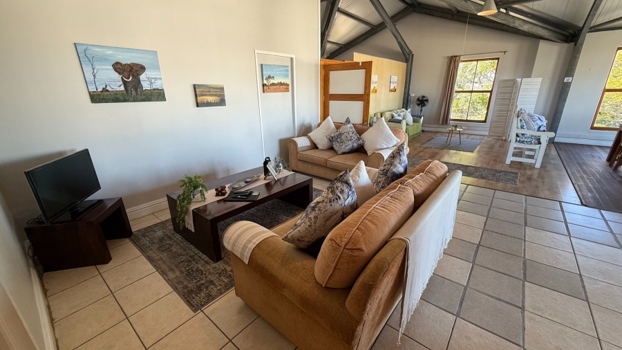 To Let 2 Bedroom Property for Rent in Knysna Central Western Cape